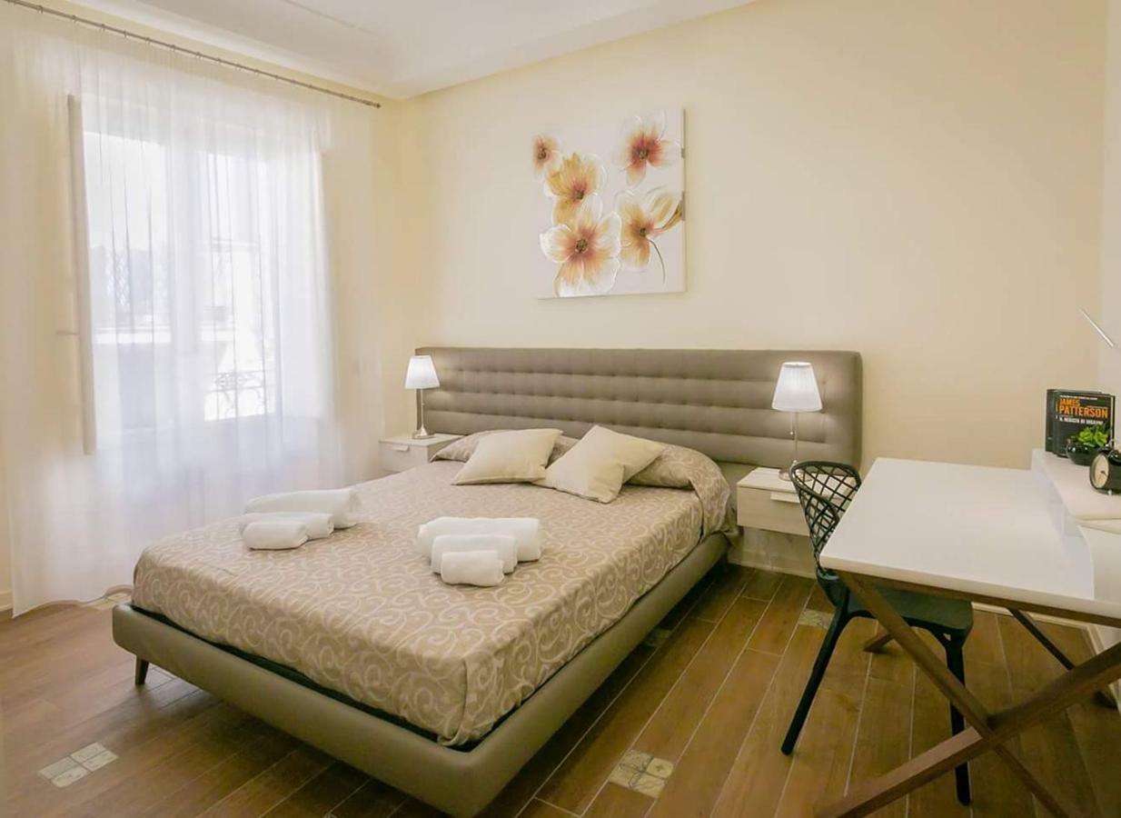 צ'פאלו Le Suite Del Corso מראה חיצוני תמונה