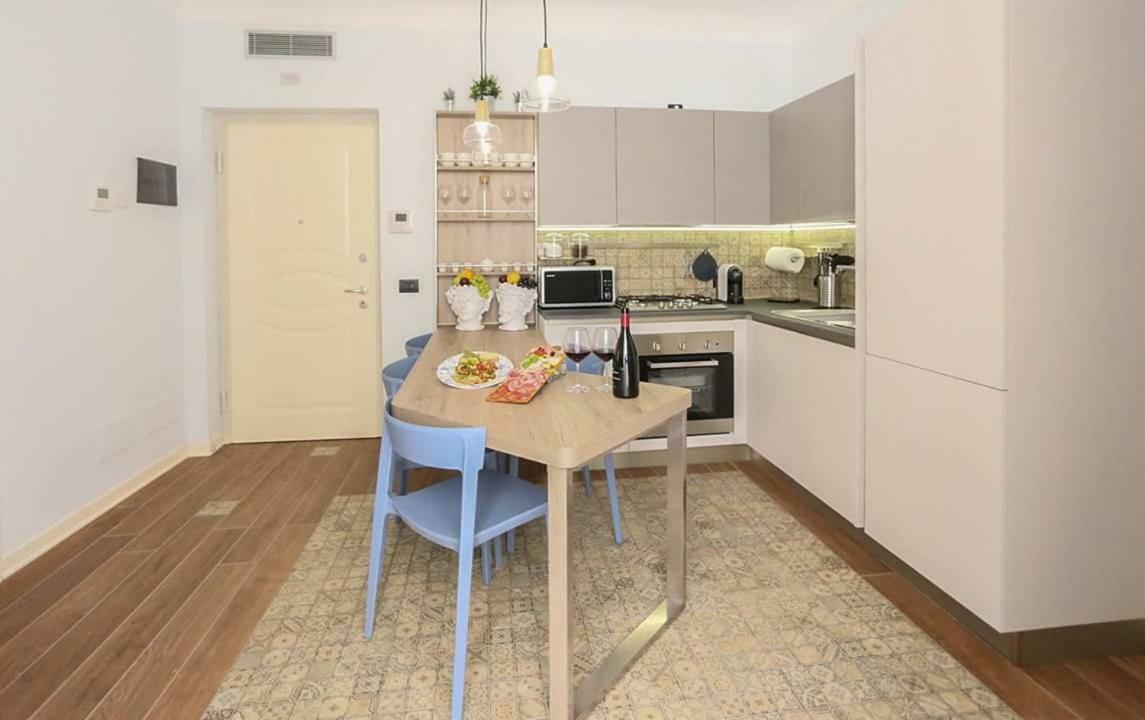 צ'פאלו Le Suite Del Corso מראה חיצוני תמונה